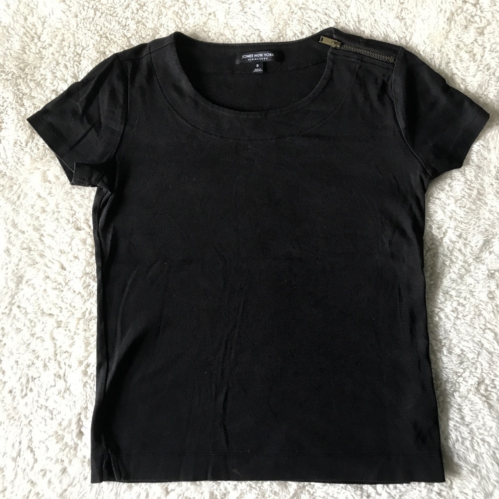 Jones New York Signature Black Short Sleeve Top Women’s Size Small
